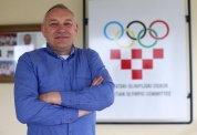 Neven Šavora